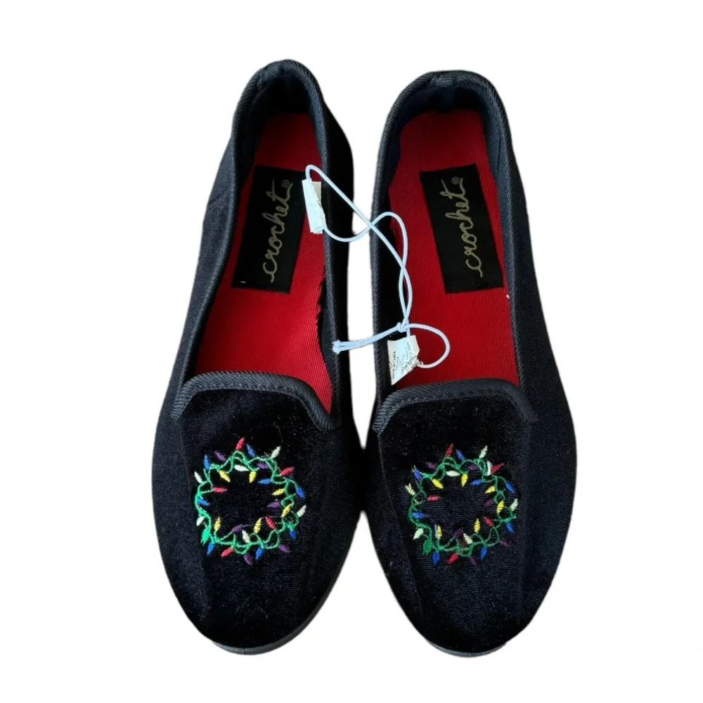 Crochet New Womens Black Christmas Wreath Slip On Flats Casual Comfort Size 6